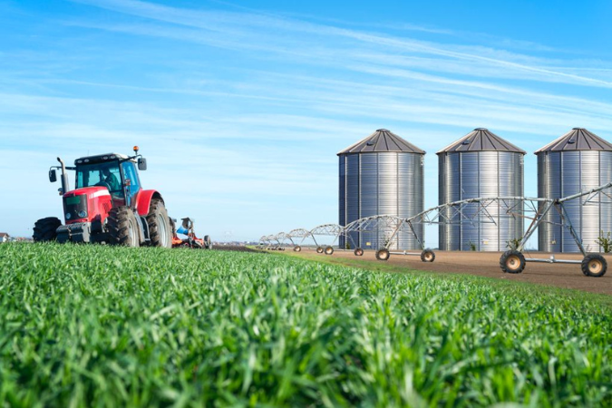 Escândalo bancário no Brasil: Como o crédito internacional pode ser a solução para o agronegócio brasileiro